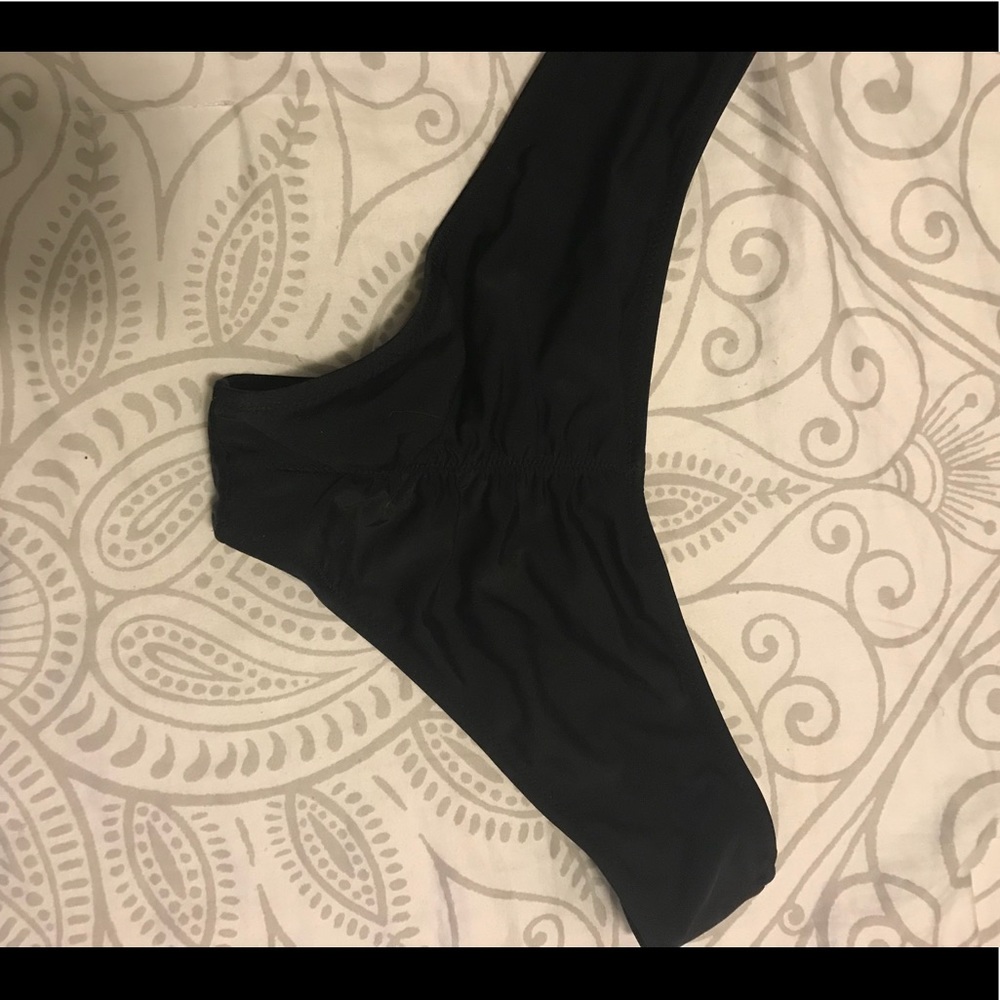 Bikini bottoms